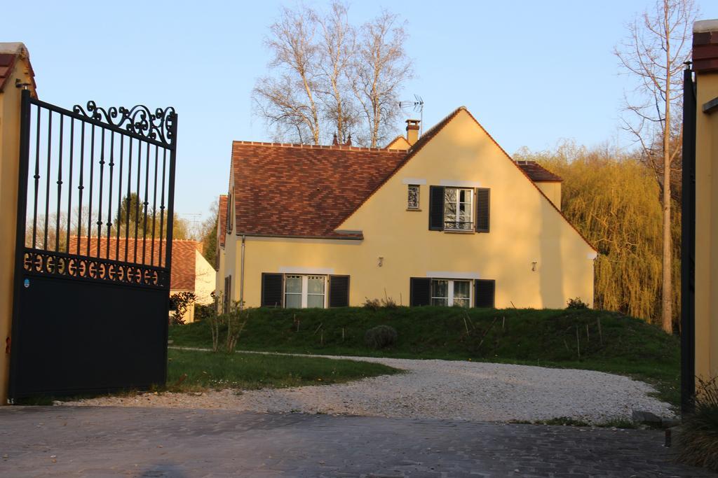 La Foulerie Bullion Exterior foto