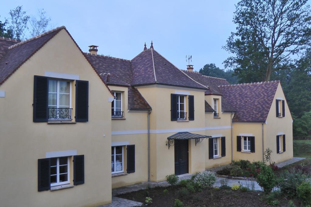 La Foulerie Bullion Exterior foto